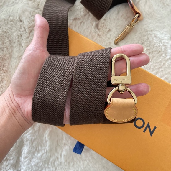 LV Canvas Adjustable Shoulder Strap - Picture 4 of 6